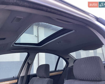 Серый БМВ 3 Серия, объемом двигателя 2.8 л и пробегом 291 тыс. км за 5200 $, фото 22 на Automoto.ua