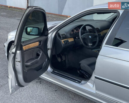 Серый БМВ 3 Серия, объемом двигателя 2.8 л и пробегом 291 тыс. км за 5200 $, фото 14 на Automoto.ua