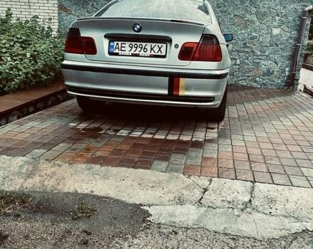 Серый БМВ 3 Серия, объемом двигателя 2 л и пробегом 412 тыс. км за 4200 $, фото 2 на Automoto.ua