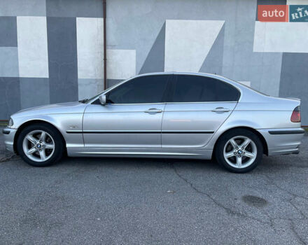 Серый БМВ 3 Серия, объемом двигателя 2.8 л и пробегом 291 тыс. км за 5200 $, фото 1 на Automoto.ua