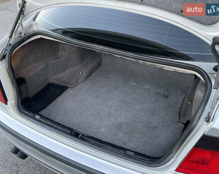 Серый БМВ 3 Серия, объемом двигателя 2.8 л и пробегом 291 тыс. км за 5200 $, фото 34 на Automoto.ua