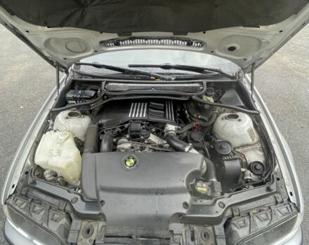 Сірий БМВ 3 Серія, об'ємом двигуна 2 л та пробігом 200 тис. км за 4800 $, фото 3 на Automoto.ua