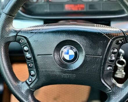 Серый БМВ 3 Серия, объемом двигателя 2.2 л и пробегом 243 тыс. км за 4600 $, фото 22 на Automoto.ua