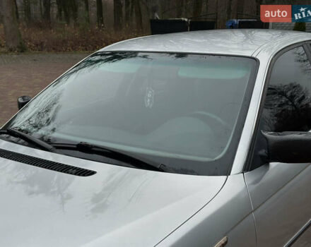 Сірий БМВ 3 Серія, об'ємом двигуна 3 л та пробігом 350 тис. км за 5500 $, фото 19 на Automoto.ua