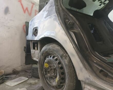 Серый БМВ 3 Серия, объемом двигателя 2 л и пробегом 234 тыс. км за 3400 $, фото 1 на Automoto.ua