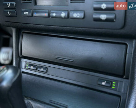 Сірий БМВ 3 Серія, об'ємом двигуна 3 л та пробігом 397 тис. км за 6300 $, фото 35 на Automoto.ua