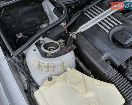 Сірий БМВ 3 Серія, об'ємом двигуна 3 л та пробігом 350 тис. км за 5500 $, фото 35 на Automoto.ua