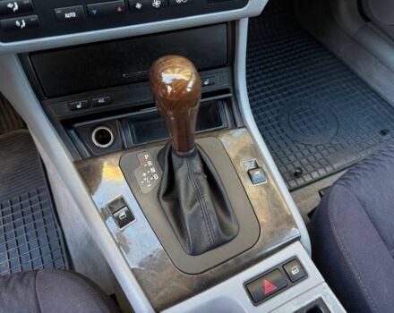 Серый БМВ 3 Серия, объемом двигателя 2 л и пробегом 144 тыс. км за 5800 $, фото 18 на Automoto.ua