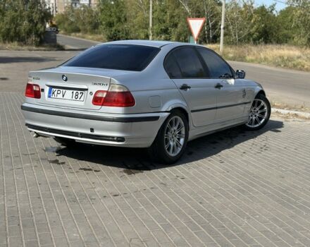 Серый БМВ 3 Серия, объемом двигателя 2 л и пробегом 260 тыс. км за 1800 $, фото 1 на Automoto.ua