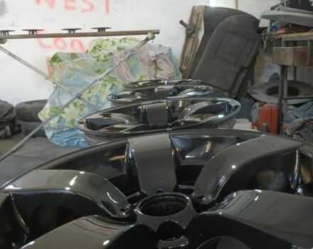 Серый БМВ 3 Серия, объемом двигателя 2 л и пробегом 234 тыс. км за 3400 $, фото 7 на Automoto.ua