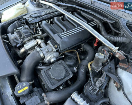 Сірий БМВ 3 Серія, об'ємом двигуна 3 л та пробігом 397 тис. км за 6300 $, фото 44 на Automoto.ua