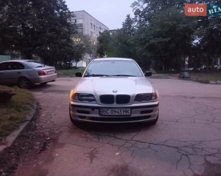Серый БМВ 3 Серия, объемом двигателя 2 л и пробегом 335 тыс. км за 3999 $, фото 10 на Automoto.ua