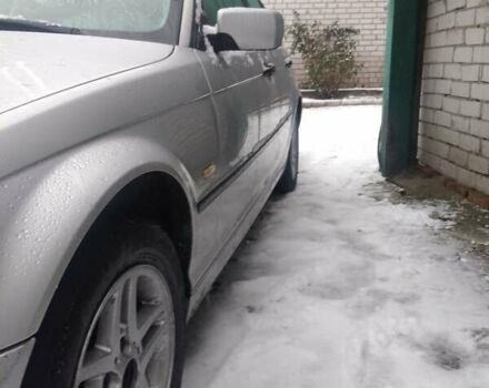 Серый БМВ 3 Серия, объемом двигателя 1.9 л и пробегом 247 тыс. км за 4800 $, фото 7 на Automoto.ua