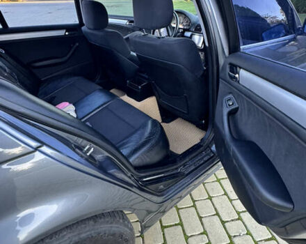 Серый БМВ 3 Серия, объемом двигателя 2.2 л и пробегом 229 тыс. км за 4950 $, фото 8 на Automoto.ua