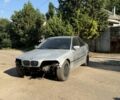 Сірий БМВ 3 Серія, об'ємом двигуна 2 л та пробігом 200 тис. км за 800 $, фото 1 на Automoto.ua