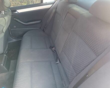 Серый БМВ 3 Серия, объемом двигателя 2 л и пробегом 300 тыс. км за 2834 $, фото 1 на Automoto.ua