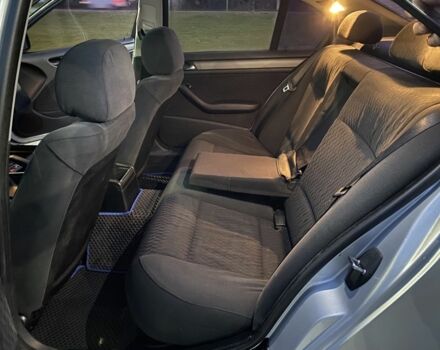 Серый БМВ 3 Серия, объемом двигателя 2 л и пробегом 300 тыс. км за 3900 $, фото 20 на Automoto.ua