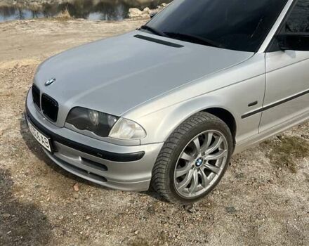 Серый БМВ 3 Серия, объемом двигателя 2 л и пробегом 317 тыс. км за 5000 $, фото 4 на Automoto.ua