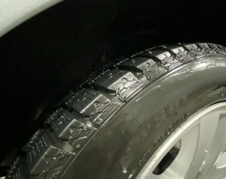 Сірий БМВ 3 Серія, об'ємом двигуна 2 л та пробігом 200 тис. км за 4550 $, фото 7 на Automoto.ua