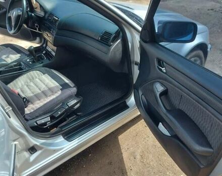 Серый БМВ 3 Серия, объемом двигателя 2 л и пробегом 386 тыс. км за 4999 $, фото 28 на Automoto.ua