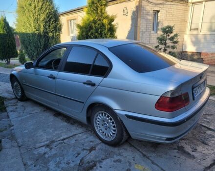 Серый БМВ 3 Серия, объемом двигателя 2 л и пробегом 300 тыс. км за 3700 $, фото 4 на Automoto.ua