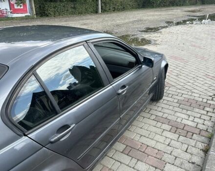 Серый БМВ 3 Серия, объемом двигателя 2 л и пробегом 266 тыс. км за 3000 $, фото 5 на Automoto.ua