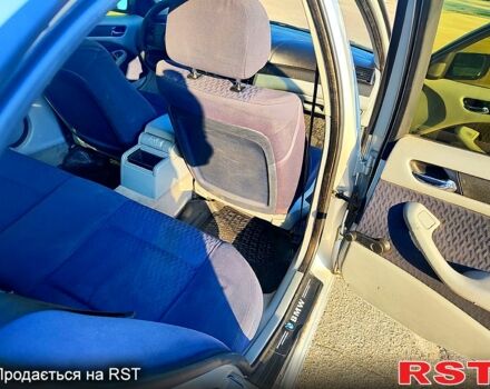 Серый БМВ 3 Серия, объемом двигателя 1.9 л и пробегом 200 тыс. км за 2800 $, фото 5 на Automoto.ua