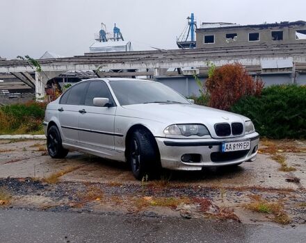 Серый БМВ 3 Серия, объемом двигателя 2 л и пробегом 0 тыс. км за 3600 $, фото 1 на Automoto.ua