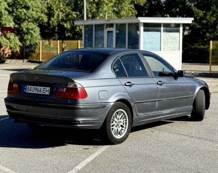 Серый БМВ 3 Серия, объемом двигателя 2 л и пробегом 3 тыс. км за 3450 $, фото 1 на Automoto.ua