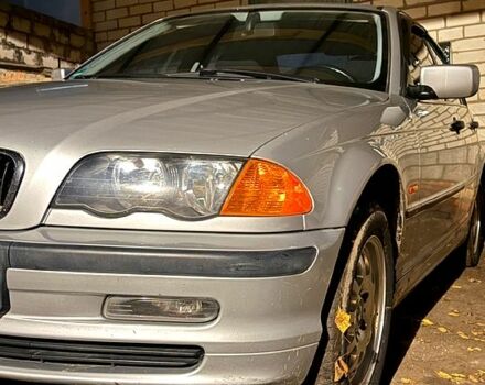 Серый БМВ 3 Серия, объемом двигателя 1.9 л и пробегом 220 тыс. км за 5000 $, фото 1 на Automoto.ua