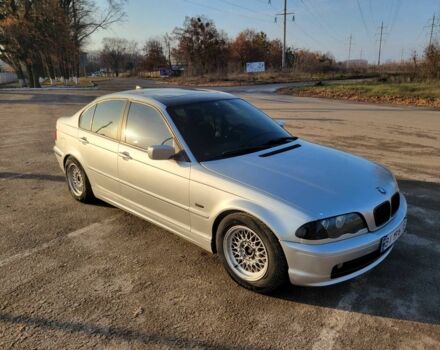 Серый БМВ 3 Серия, объемом двигателя 2 л и пробегом 320 тыс. км за 4100 $, фото 1 на Automoto.ua