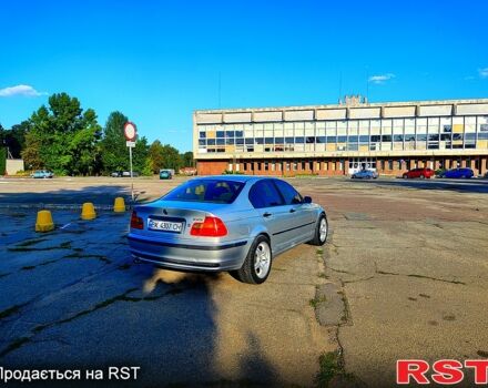 Серый БМВ 3 Серия, объемом двигателя 1.9 л и пробегом 200 тыс. км за 2800 $, фото 3 на Automoto.ua