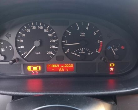 Серый БМВ 3 Серия, объемом двигателя 2.2 л и пробегом 273 тыс. км за 4700 $, фото 6 на Automoto.ua