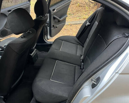 Сірий БМВ 3 Серія, об'ємом двигуна 2 л та пробігом 359 тис. км за 5200 $, фото 9 на Automoto.ua