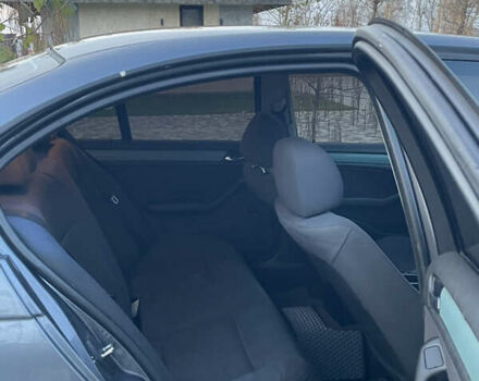 Сірий БМВ 3 Серія, об'ємом двигуна 1.8 л та пробігом 296 тис. км за 4299 $, фото 15 на Automoto.ua
