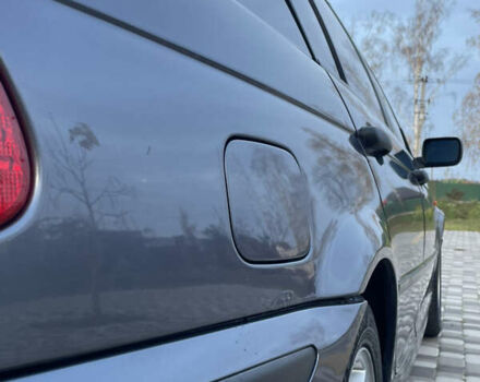 Сірий БМВ 3 Серія, об'ємом двигуна 1.8 л та пробігом 296 тис. км за 4299 $, фото 13 на Automoto.ua