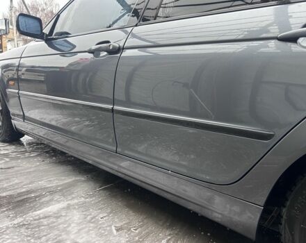 Сірий БМВ 3 Серія, об'ємом двигуна 2 л та пробігом 300 тис. км за 1778 $, фото 5 на Automoto.ua