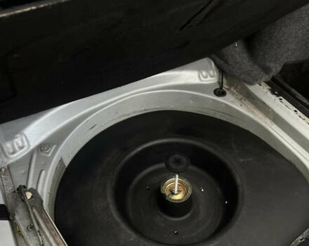 Сірий БМВ 3 Серія, об'ємом двигуна 2 л та пробігом 222 тис. км за 4250 $, фото 38 на Automoto.ua