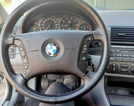 Серый БМВ 3 Серия, объемом двигателя 1.8 л и пробегом 184 тыс. км за 4600 $, фото 5 на Automoto.ua