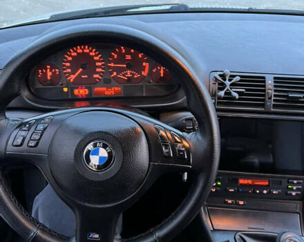 Серый БМВ 3 Серия, объемом двигателя 2 л и пробегом 240 тыс. км за 5000 $, фото 12 на Automoto.ua