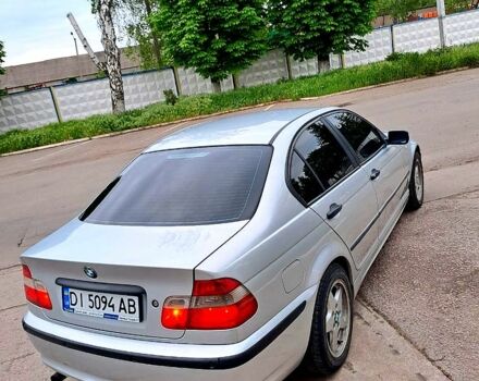 Серый БМВ 3 Серия, объемом двигателя 2 л и пробегом 300 тыс. км за 4650 $, фото 2 на Automoto.ua