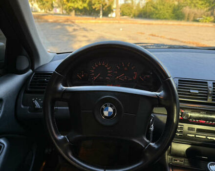 Сірий БМВ 3 Серія, об'ємом двигуна 2 л та пробігом 190 тис. км за 6000 $, фото 15 на Automoto.ua