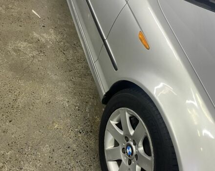 Серый БМВ 3 Серия, объемом двигателя 2 л и пробегом 360 тыс. км за 5000 $, фото 5 на Automoto.ua