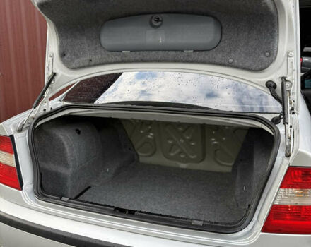 Серый БМВ 3 Серия, объемом двигателя 2 л и пробегом 398 тыс. км за 6599 $, фото 11 на Automoto.ua