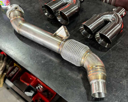 Серый БМВ 3 Серия, объемом двигателя 3 л и пробегом 367 тыс. км за 9500 $, фото 14 на Automoto.ua