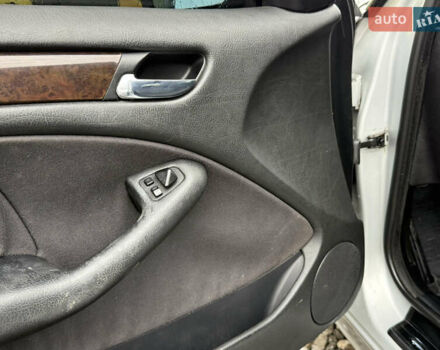 Сірий БМВ 3 Серія, об'ємом двигуна 1.8 л та пробігом 294 тис. км за 4500 $, фото 29 на Automoto.ua