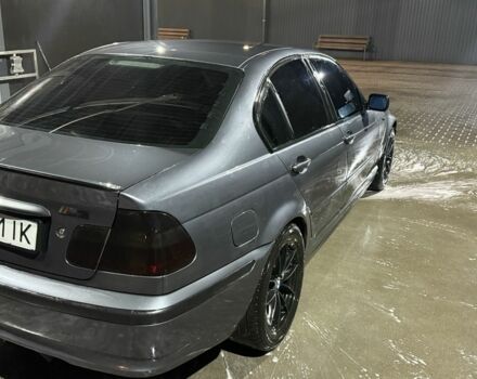 Серый БМВ 3 Серия, объемом двигателя 2 л и пробегом 296 тыс. км за 5000 $, фото 4 на Automoto.ua