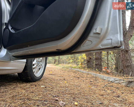 Сірий БМВ 3 Серія, об'ємом двигуна 2 л та пробігом 359 тис. км за 5200 $, фото 27 на Automoto.ua