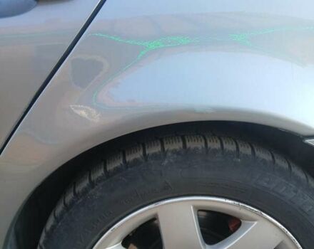 Серый БМВ 3 Серия, объемом двигателя 2 л и пробегом 350 тыс. км за 6700 $, фото 7 на Automoto.ua