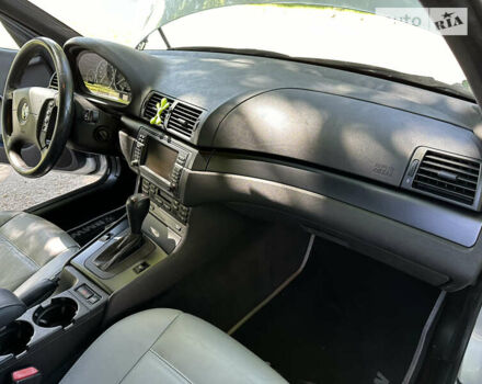 Серый БМВ 3 Серия, объемом двигателя 2 л и пробегом 235 тыс. км за 6700 $, фото 18 на Automoto.ua